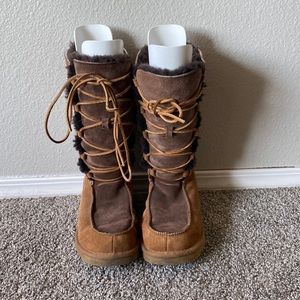 Ugg Boot- Suede Lace Up- Kiss size 4/women’s 5.5